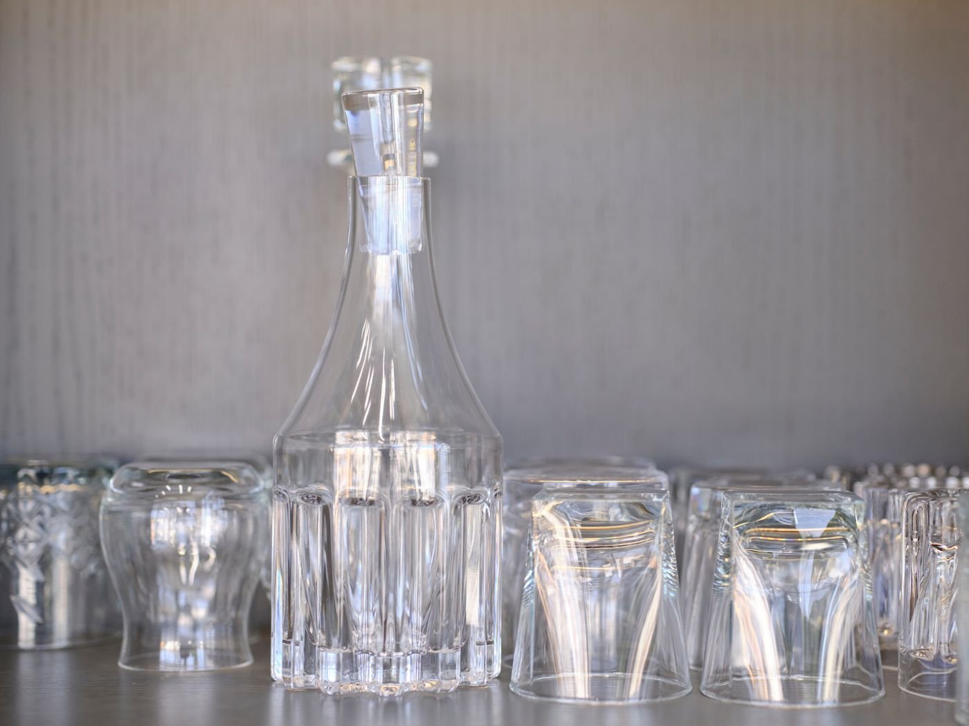 Faceted Glass Decanter with Stopper