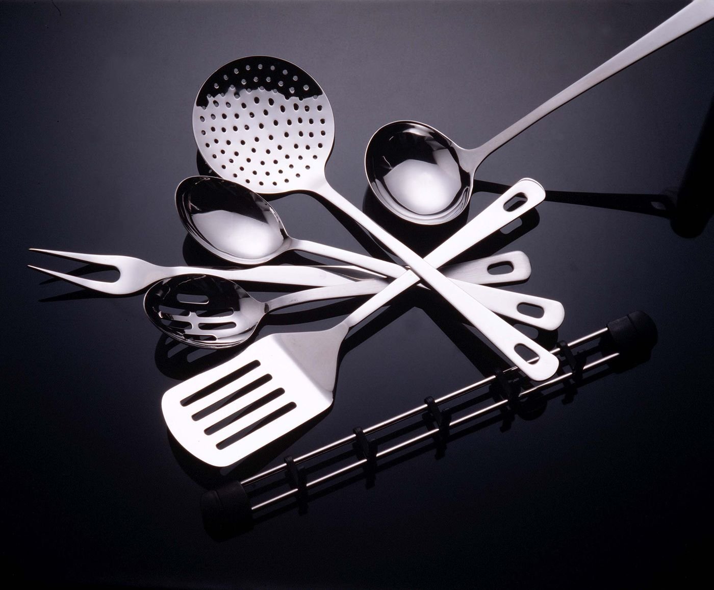 Mirror Stainless Utensil Set with Hanging Rack
