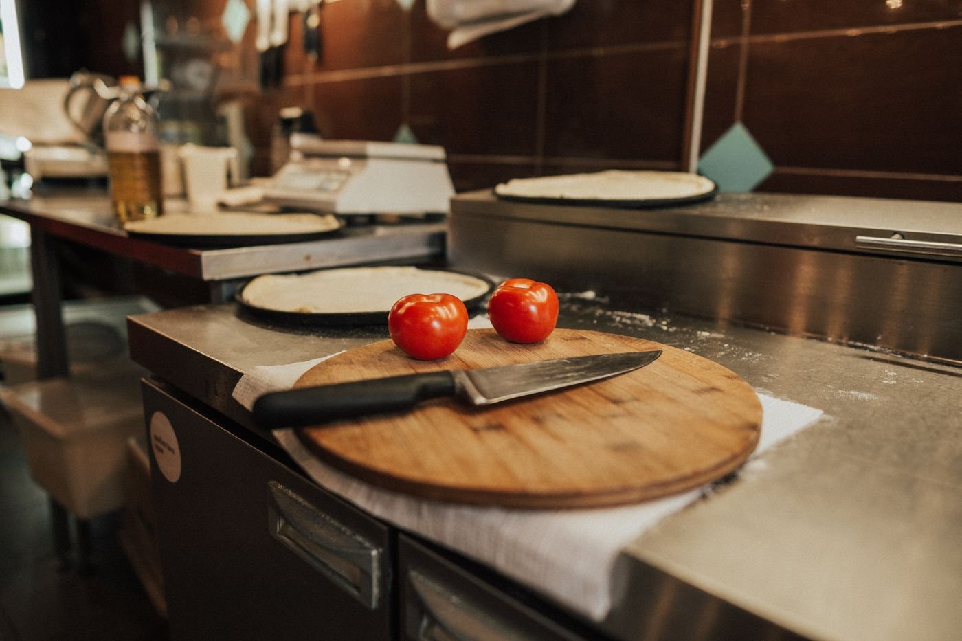 Knife Basics: The Grip, the Guide Hand and Five Cuts Worth Learning