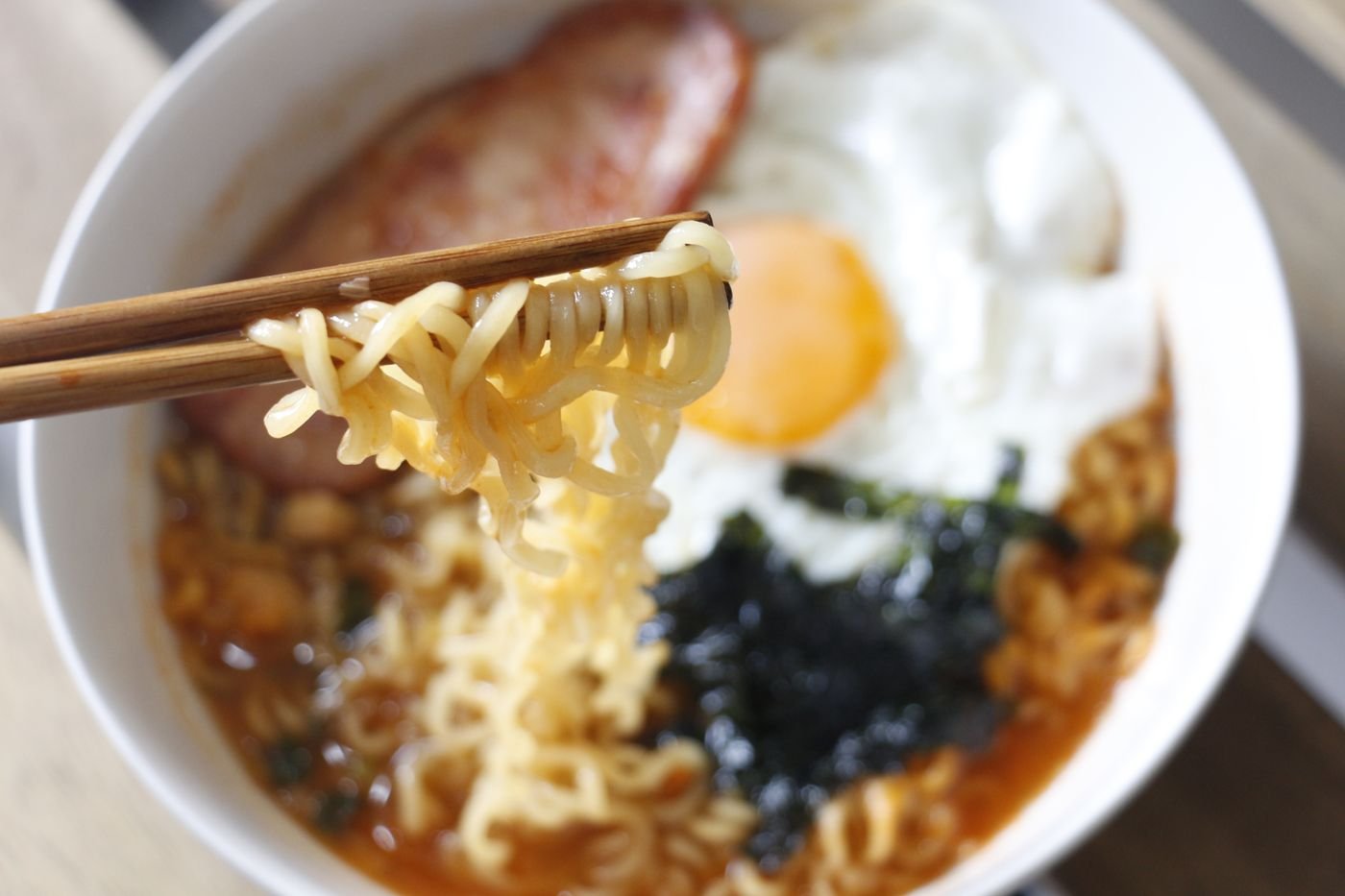 Spicy Ramyeon with Seared Luncheon Meat, Egg and Seaweed