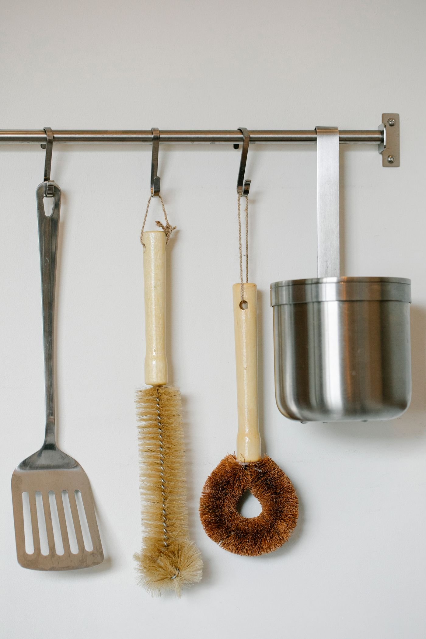 Natural Fiber Dish Brush Pair